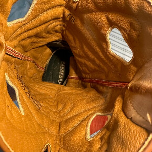 Ariat Cowgirl Boots Size 7 B Leather Red with Heart Shaped Holes - Picture 9 of 10